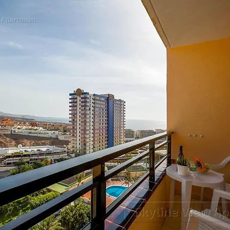 Skyline View - Free Private Parking Including & Guest Bonus Appartement