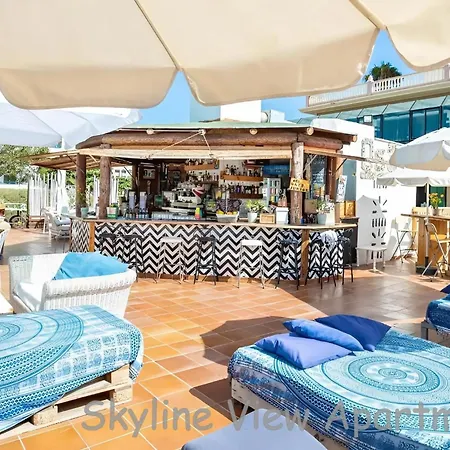 Skyline View - Free Private Parking High Speed Wi-fi