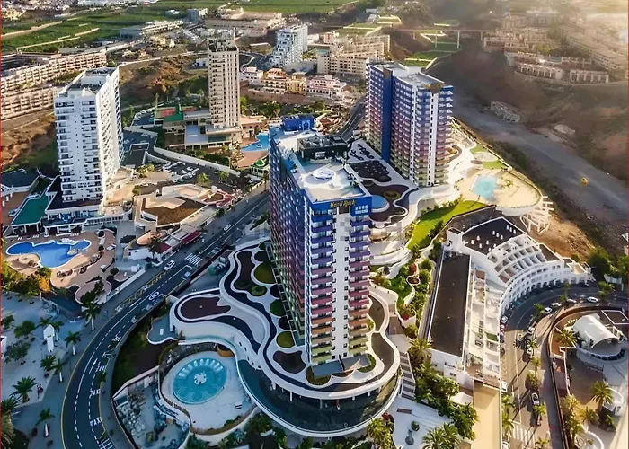 דירה Skyline View - Free Private Parking Including & Guest Bonus